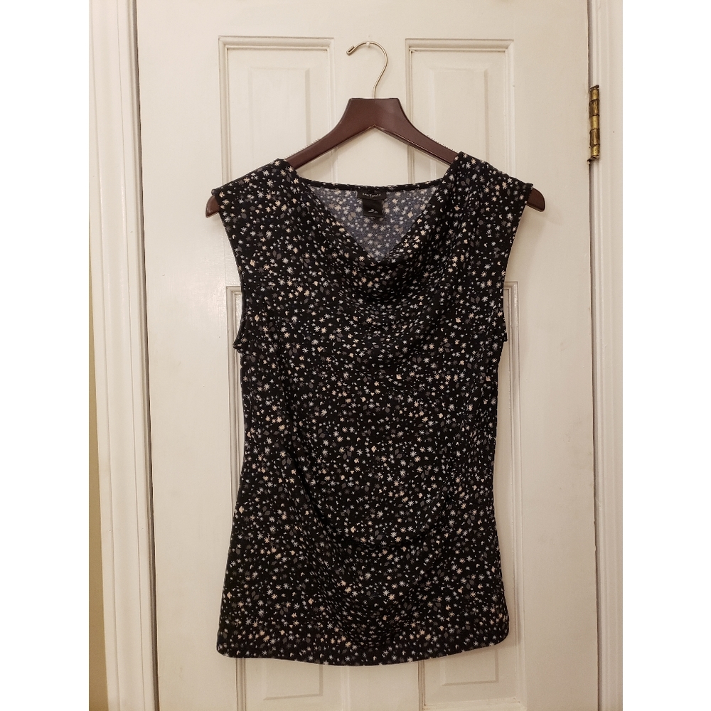 3/$15 Ann Taylor Draped Starburst Blouse